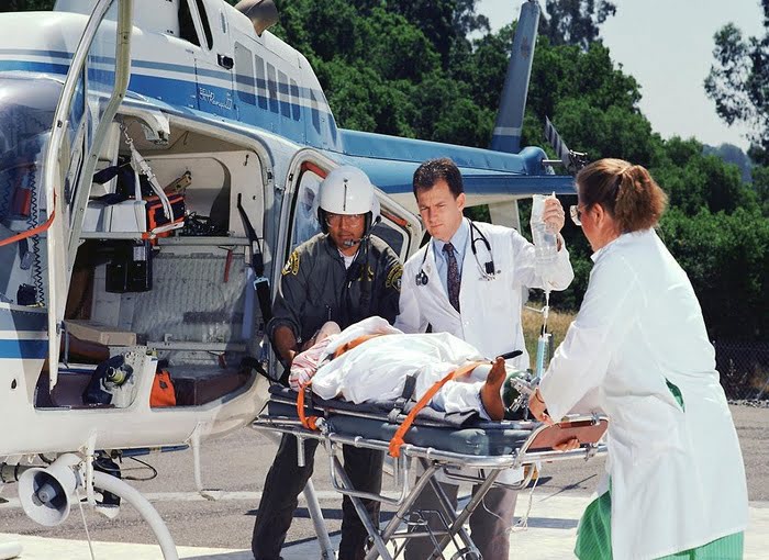شرایط و نکاتی که باید داخل امبولانس بعنوان بیمار رعایت کنم